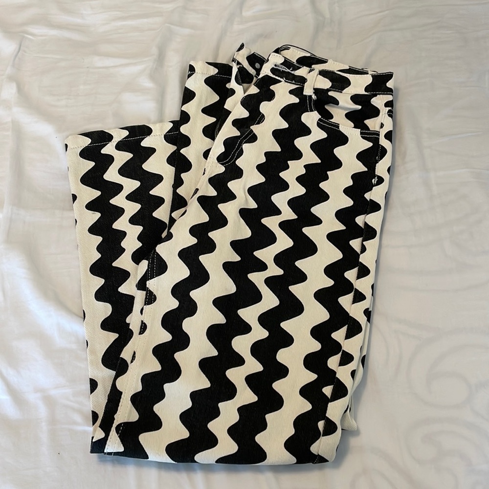 Black and White Jacquard Pants